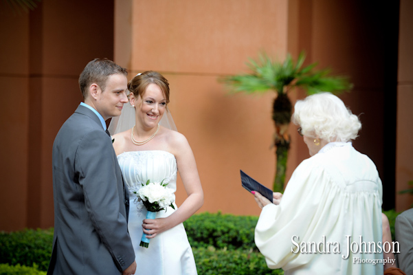 Best Orlando Wedding photographer - Sandra Johnson (SJFoto.com)